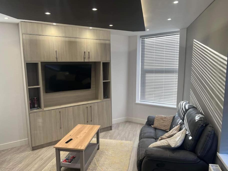 1 Bedroom Flat, Fully Furnished Kingston upon Hull Extérieur photo